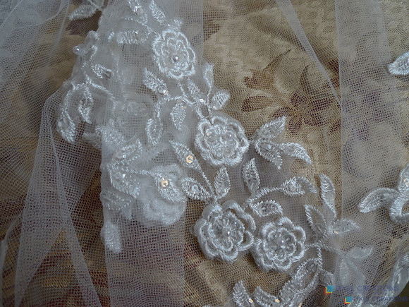 L1070136